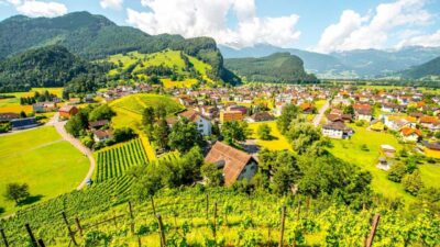 İtalya’nın Sicilya adasında yer alan Gangi, “bedava ev” kampanyasıyla dünya