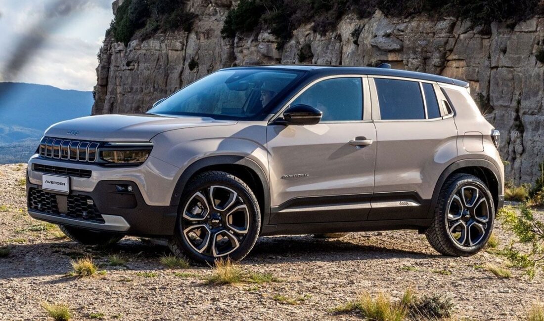 Otomobil piyasasında fiyatlar oldukça yükselirken, Jeep Avenger Hibrit modelinde 200