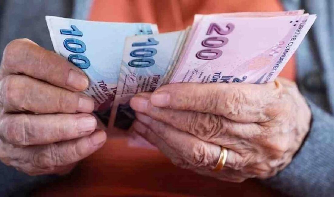Vatandaşlar emekli olmaları halinde yetim maaşının kesilip kesilmeyeceğini merak ediyor.