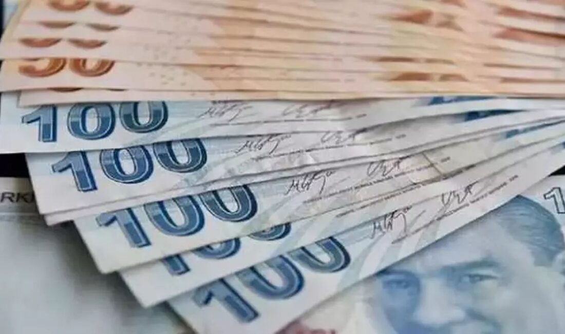 Yılbaşında emekli maaşlarına yaklaşık yüzde 16-17'lik artış bekleniyor. Ayrıca bu