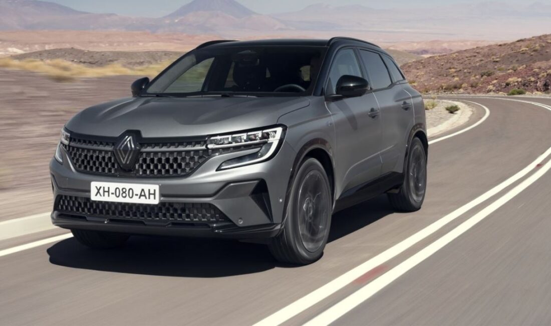 Renault Austral'de büyük fiyat indirimi yapıldı. Araç özel kampanyayla SUV'lar